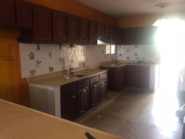 #195 - Casa para Venta en La Romana - La Romana