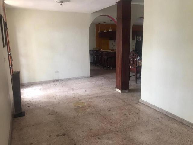 #195 - Casa para Venta en La Romana - La Romana