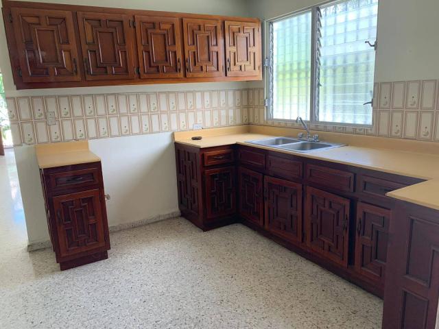 #213 - Casa para Venta en La Romana - La Romana