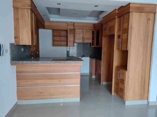 #217 - Apartamento para Venta en La Romana - La Romana - 2