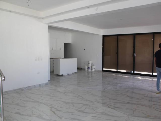 #280 - Casa para Venta en La Romana - La Romana