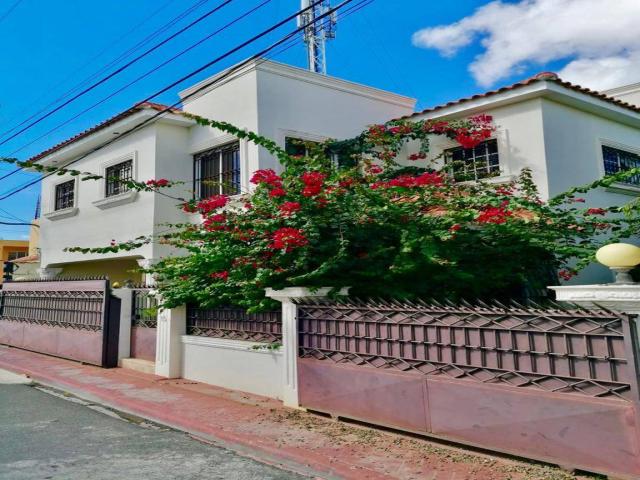 #282 - Casa para Venta en La Romana - La Romana