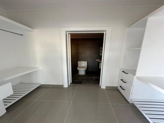 #295 - Apartamento para Venta en La Romana - La Romana - 3