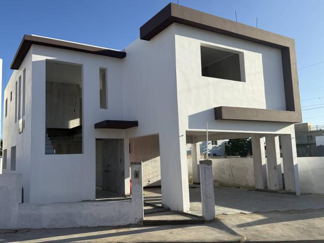 #293 - Casa para Venta en La Romana - La Romana - 2