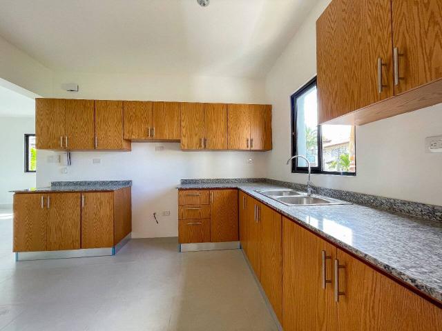 #310 - Apartamento para Venta en La Romana - La Romana