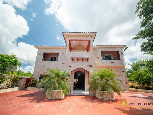 #316 - Casa para Venta en La Romana - La Romana - 2